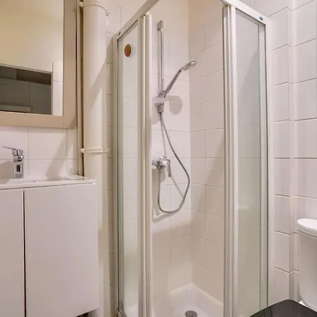 Apartment Superbe T1 Bien Equipe A Proximite De Montmartre Paris